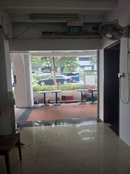 Beach Road (D7), Retail #530467251